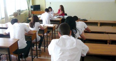 Stire din Cultură-Educație : Subiecte rupte de realitate la proba A a Bacalaureatului 2012