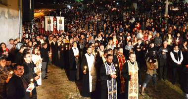 Stire din Cultură-Educație : Procesiune religioasă pe străzile Mangaliei