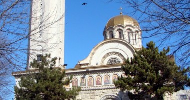 Stire din Cultură-Educație : Procesiune religioasă la Constanța