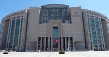 Stire din Actualitate : Procurorii turci cer o pedeapsă de 72 până la 240 de ani de închisoare pentru directorul unei bănci. Iată care sunt acuzaţiile