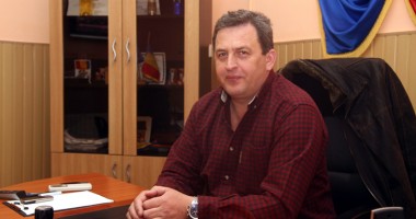 Stire din Eveniment : Percheziții la Primăria din Nicolae Bălcescu și acasă la primar