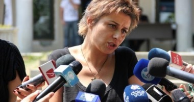 Stire din Sport : Anamaria Prodan a plecat de la Universitatea Cluj: Să se descurce de unii singuri
