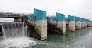 Stire din Economie : Producem  mai multă electricitate  și exportăm  mai puțină