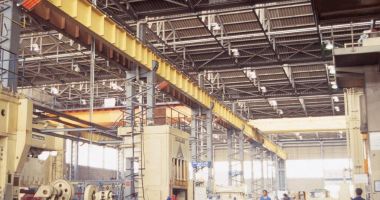 Stire din Economie : Producţia industrială s-a scumpit uşor în aprilie