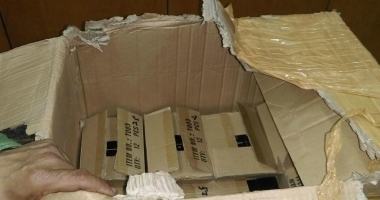 Stire din Eveniment : Produse cosmetice contrafăcute, confiscate în Vama Veche