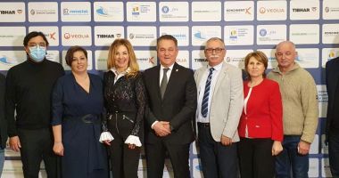 Stire din Sport : Prof. Andrei Szemerjai, ales membru în Consiliul Director al FR de Tenis de Masă