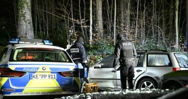 Stire din Eveniment : O profesoară din Austria, violată şi şantajată de mai mulți adolescenţi, printre care se află şi un român