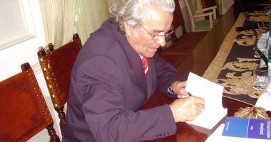 Stire din Social : S-a stins din viață renumitul prof. univ. dr. Constantin Bușe