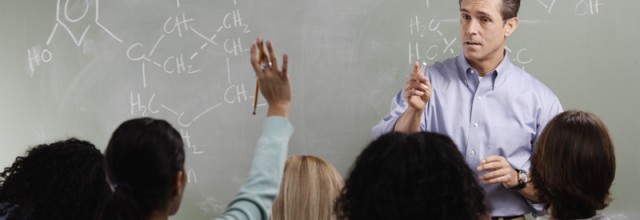 Stire din Cultură-Educație : Cine va ajunge la catedră în școlile constănțene?
