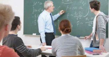Schimbări MAJORE în structura anului școlar!