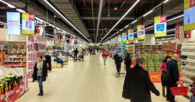 Stire din Actualitate : Supermarketurile din România ar putea fi închise duminica, iar sâmbăta să aibă program scurt