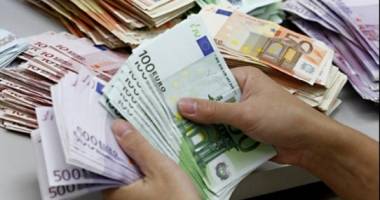 Stire din Economie : Program pentru pregătirea viitorilor bancheri de la EximBank