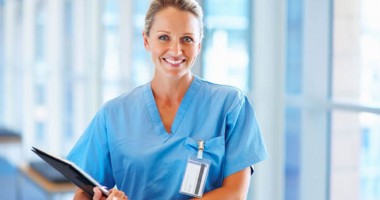 Stire din Sănătate : Program  de perfecționare pentru aproape 60.000 de asistenți medicali generaliști