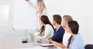 Stire din Social : Noi programe de formare profesională pentru şomeri