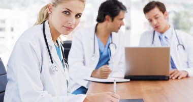 Stire din Sănătate : Nicolae Bănicioiu: CNAS nu poate derula programele naționale de sănătate prevăzute