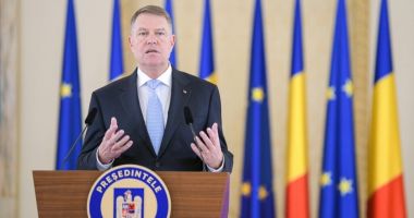 Stire din Politică-Administrație : Klaus Iohannis, nemulțumit de pactul cu BOR. "Stați acasă!"