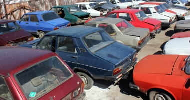 Stire din Economie : Rabla pentru firme și instituții publice, un fiasco total