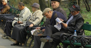 Stire din Politică-Administrație : Primăria Constanța distribuie tranșa a 4-a  a tichetelor valorice pentru pensionari
