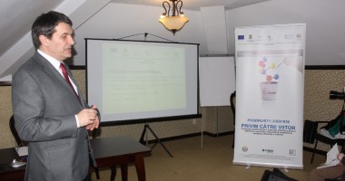 Cum își atrag elevii profesorii de chimie constănțeni - 2