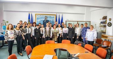 Stire din Cultură-Educație : Proiect eTwinning în Școala Militară de Maiștri Militari a Forțelor Navale „Amiral Ion Murgescu”