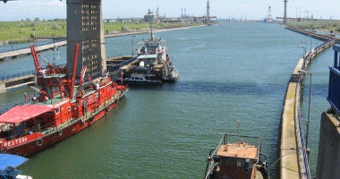 Stire din Economie : Proiecte  pentru asigurarea condițiilor  de navigație  pe apele interioare