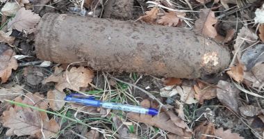 Stire din Eveniment : Alertă la un complex comercial din Mangalia! Un proiectil a fost depistat