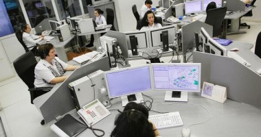 Stire din Politică-Administrație : A fost aprobată cererea de reexaminare a proiectului privind vânzarea de terenuri străinilor