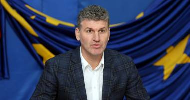 Stire din Politică-Administrație : Florin Chelaru ia atitudine în scandalul repartizării locuințelor ANL: "Voi face plângeri penale"