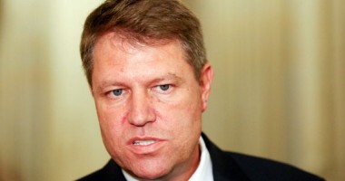Stire din Politică-Administrație : "Propunem  ca România  să treacă la ora Europei Centrale"