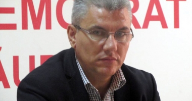 Stire din Politică-Administrație : Ioan Deneș, propus ministru al Apelor și Pădurilor