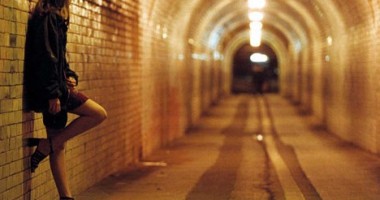 Stire din Eveniment : Prostituată româncă, arestată pentru fraudarea unui client îndrăgostit