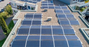 Stire din Economie : Prosumatorii din România au ajuns la o putere de peste 2.300 MW