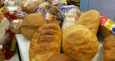 Stire din Social : Țeapă cu "pâinea tradițională"!