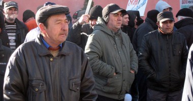 Stire din Economie : Protestul "mogâldanilor"  din portul Constanța