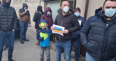 USR-PLUS Constanța protestează împotriva războiului din Ucraina - 4