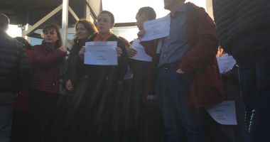 Instanțele blocate. Grefierii protestează împotriva eliminării pensiilor de serviciu - 2
