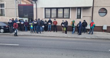 USR-PLUS Constanța protestează împotriva războiului din Ucraina - 3