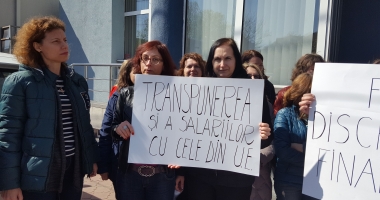 Protest spontan la Agenția de Mediu Constanța. Angajații sunt nemulțumiți de salarii - 2