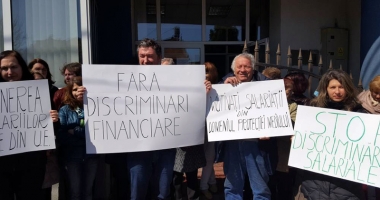 Stire din Social : Amenință cu greva generală! "E nedrept, suntem discriminați"