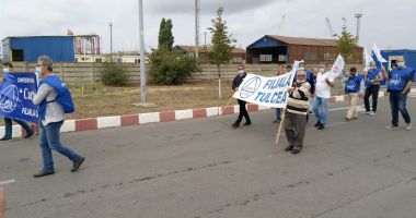 Protestatarii de la ușa companiei CSCT au obținut prima victorie - 7