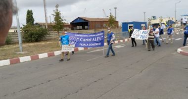 Protestatarii de la ușa companiei CSCT au obținut prima victorie - 8