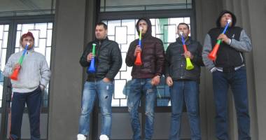 Protest cu mii de decibeli la Gara Maritimă - 9