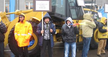 Protest cu mii de decibeli la Gara Maritimă - 2