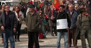 Stire din Actualitate : Mii de ruși au protestat față de adopția copiilor de către cetățeni străini