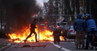 Stire din Actualitate : A fost haos! Proteste violente în Germania!