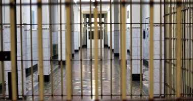 Stire din Eveniment : Proteste la Penitenciarul Poarta Albă. Gardienii: cine va supraveghea deținuții? Nu știm, nu este problema noastră