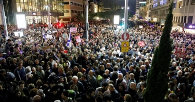 Stire din Actualitate : Proteste  de amploare  la Tel Aviv, împotriva corupției guvernului