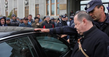 Doar polițiștii și jandarmii mai muncesc la administrația portului Constanța - 3