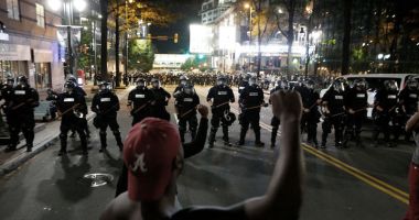 Stire din Actualitate : Proteste în California, după ce poliția a împușcat mortal un bărbat de culoare