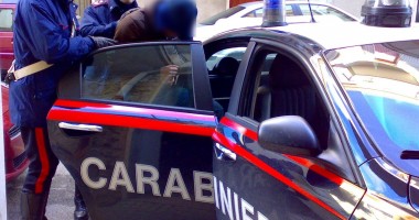 Stire din Actualitate : Protest extrem în Italia: patru imigranți clandestini și-au cusut gurile